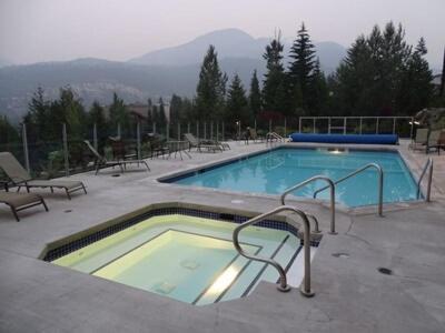 Ironwoods On Blueberry Hill By Whistler Blackcomb Vacation Rentals ภายนอก รูปภาพ